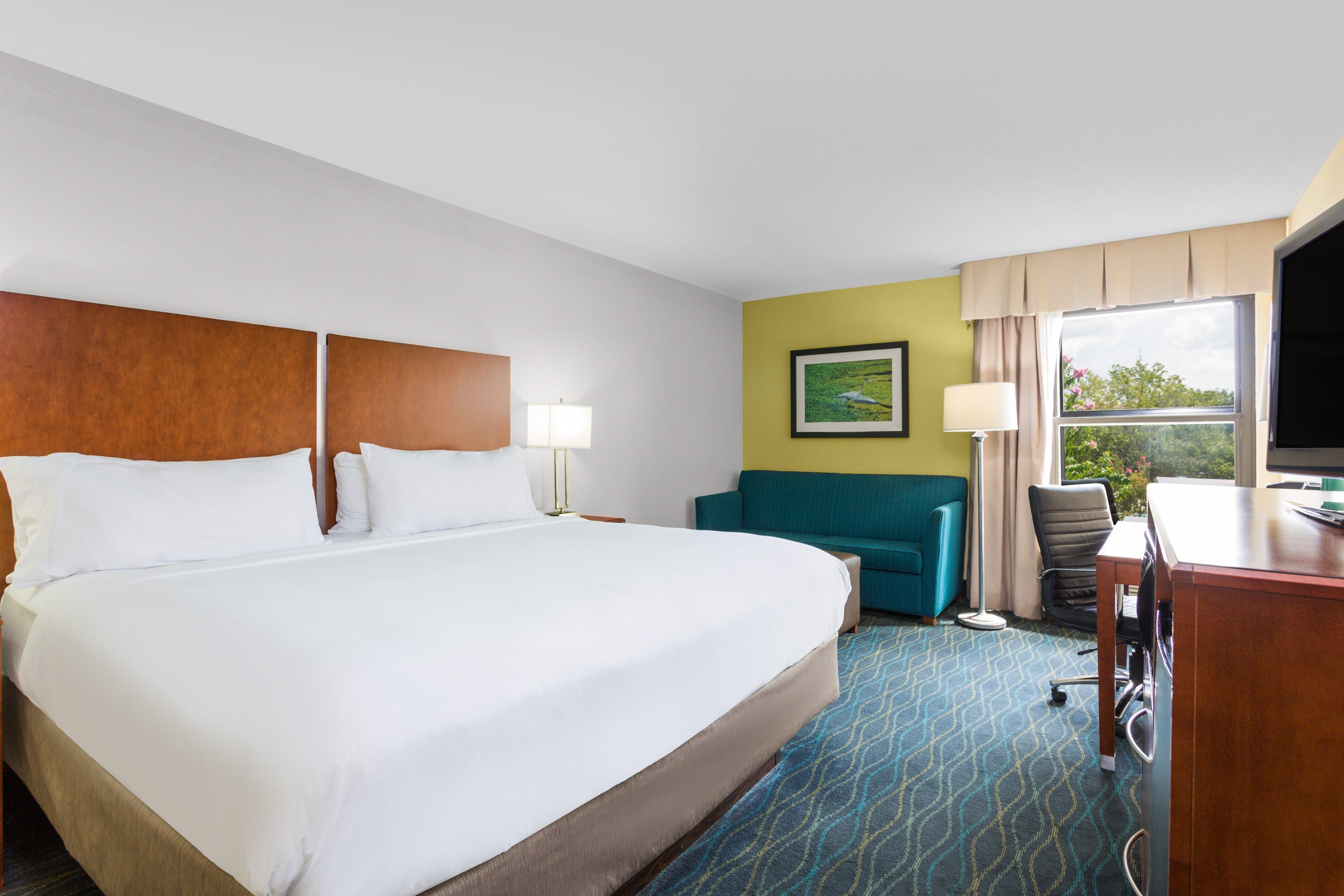 Holiday Inn Express & Suites Wilmington-University Center By Ihg Экстерьер фото